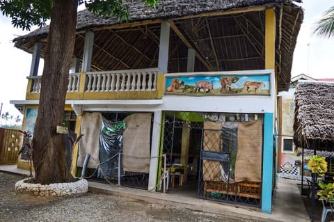 Ogalis K Coast Hotel, Exterior