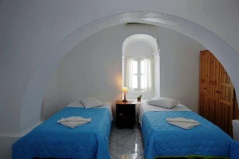 Aphrodite Garden Studios & Olympia Annex, Room