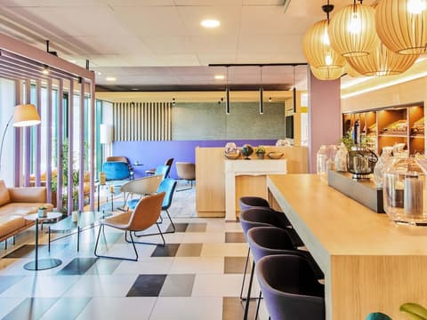 B&B Hotel Frankfurt-Airport, Dining