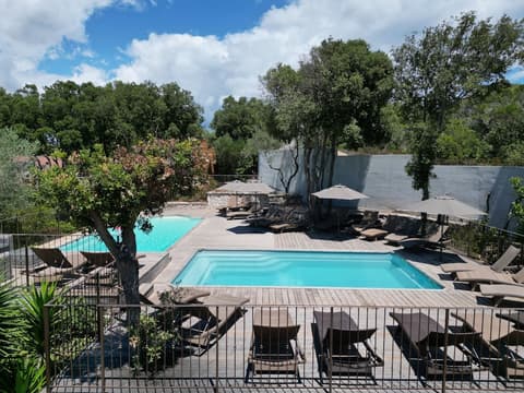 Résidence Sophia, Pool