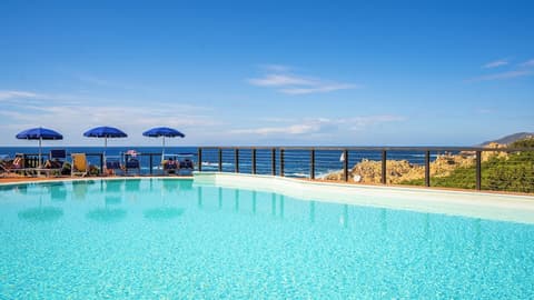 Hotel Costa Paradiso, Pool