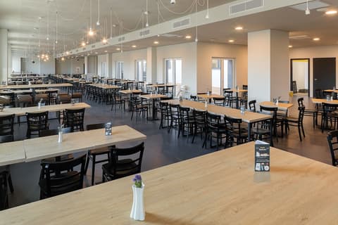 a&o Hostel Venezia Mestre, Breakfast area