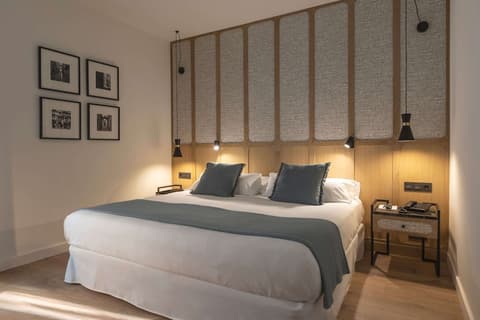 Hotel Barcelona Catedral, Room