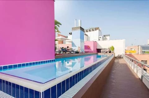 Hotel Barcelona Catedral, Pool