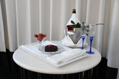 Aurea Fátima Hotel Congress & Spa, In-room dining