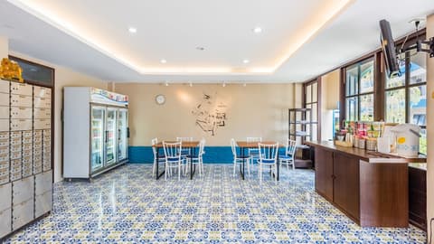 Pure Phuket Residence, Reception