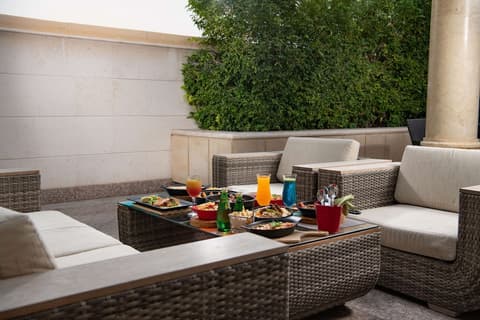 Park Inn by Radisson, Makkah Al Naseem, Restaurant