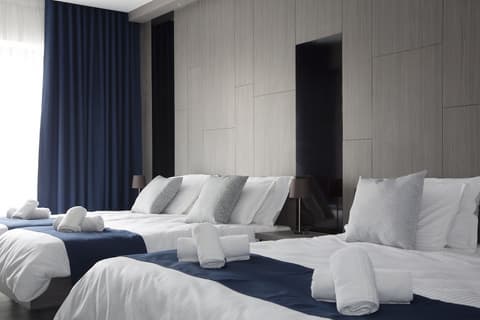 The District Hotel, Room