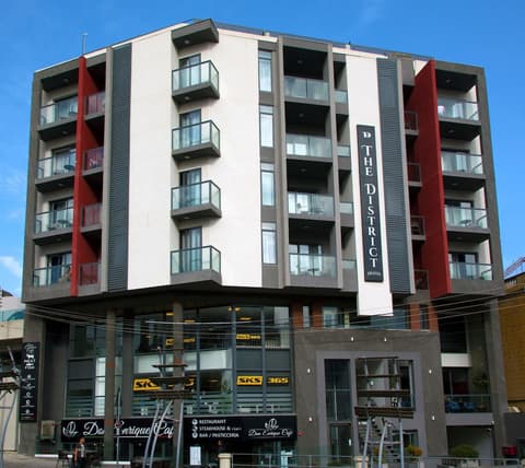 The District Hotel, Terrace/patio