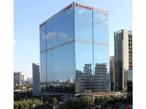 Grand Concordia Hotel, Exterior