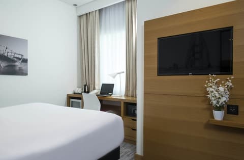 ibis Styles Manama Diplomatic Area, Room