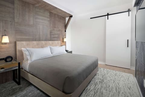 Canopy by Hilton Washington DC The Wharf, Room