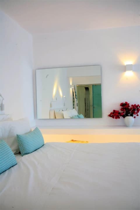 Mykonos Moussa Suites, Room