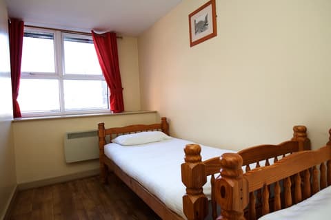 International Inn - Hostel, Room