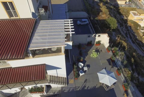 B&B Baglio Santa Croce, Terrace/patio