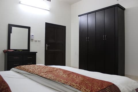 Al Eairy Furnished Apartments Al Baha 4, Room