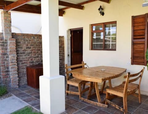 Paul Kruger 63, Terrace/patio