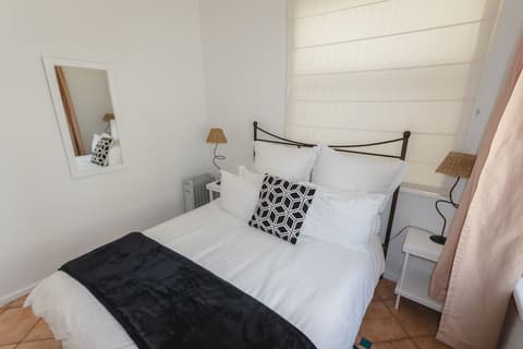 Boulders Beach Hotel, Cafe and Curio, Room