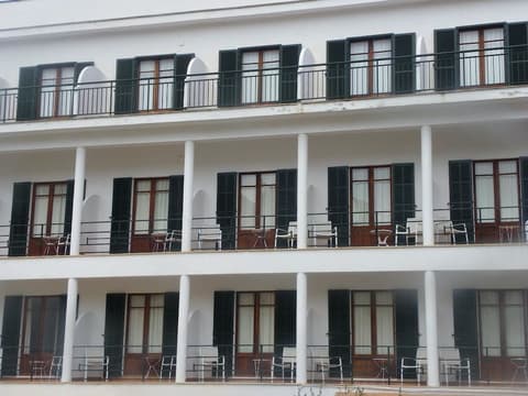 Hotel Brismar, Balcony