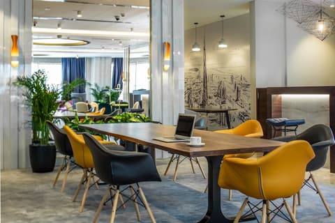 Mercure Hotel Apartments Dubai Barsha Heights, Business center