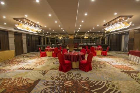 The India Benares, Banquet hall