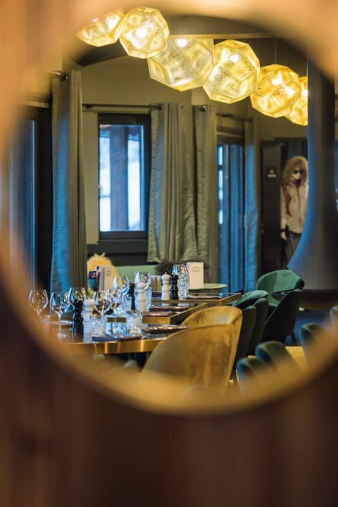 Fahrenheit seven Courchevel, Reception