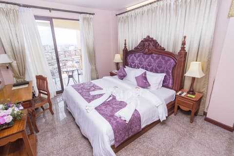 Phnom Penh Era Hotel, Room