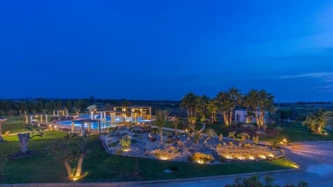 Borgo Rosso Terra, Pool