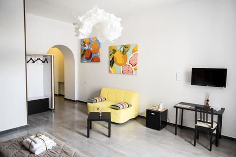 B&B Le 4 Stagioni Dante's Suites by ClaPa Group Dislocated Hospitality, Room