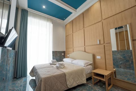 B&B Le 4 Stagioni Dante's Suites by ClaPa Group Dislocated Hospitality, Room