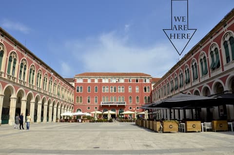 Bajamonti 5, Exterior