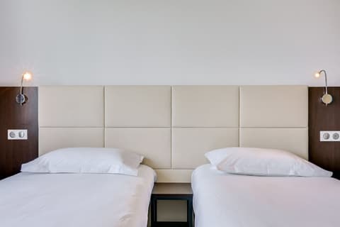 The Originals City, Hôtel Caen Mémorial, Room