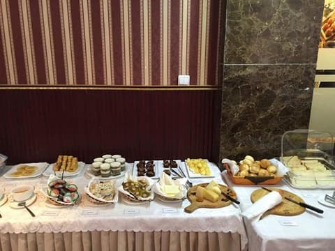 Springs Hotel Ulaanbaatar, Breakfast buffet