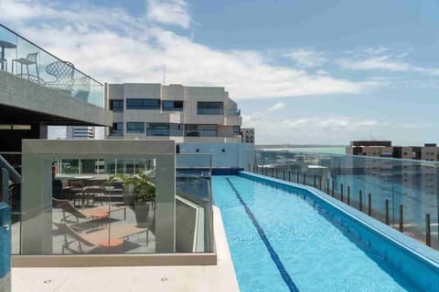 Intercity Maceio, Outdoor pool