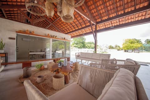 Costa Dourada Village, Reception