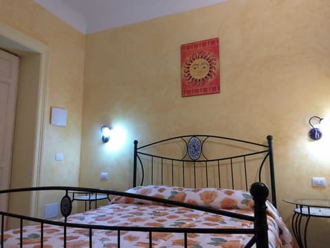 Palazzo Aprile, Room