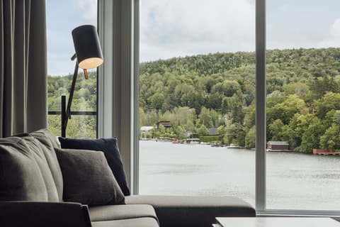 Entourage sur-le-Lac, View from room