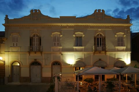Hotel Hieracon, Front of property - evening/night