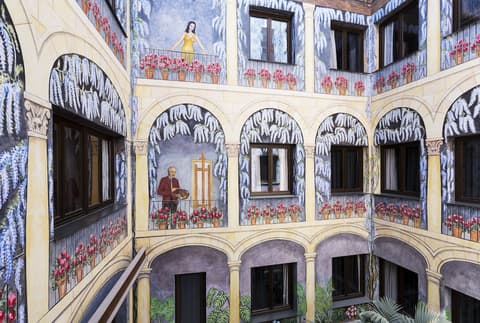 Catalonia Ronda, Interior detail