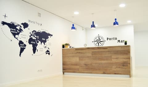 Hostal Porto Mar, Reception