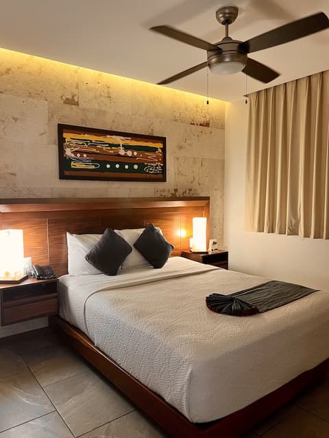 Hotel Grand Fifty Suites, Room