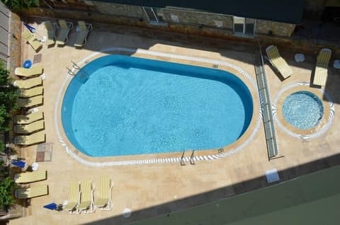 Mitos App & Hotel, Outdoor pool