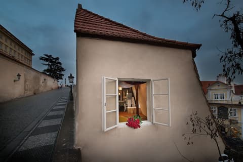 Design Hotel Neruda, Exterior