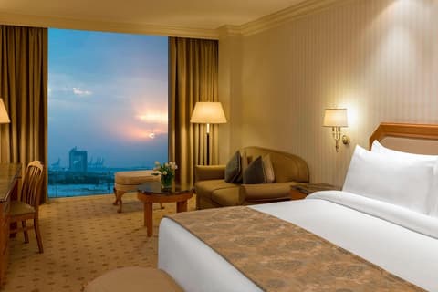 Sheraton Kuwait, A Luxury Collection Hotel, Kuwait City, Room
