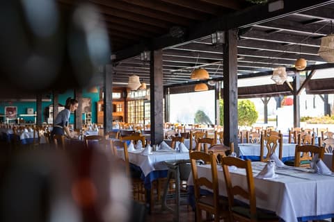 Sands Beach Resort, Restaurant