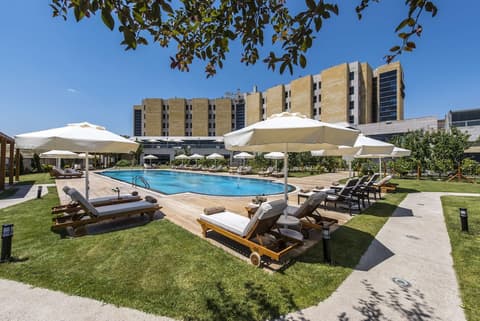 Doubletree by Hilton Avanos - Cappadocia, Pool