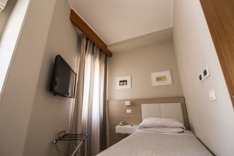 Hotel  Mediterraneo, Room