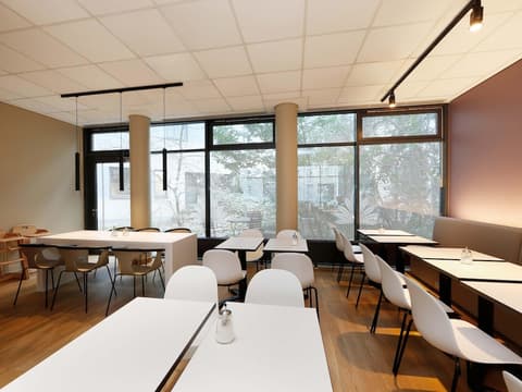 B&B Hotel Berlin City-West, Business center