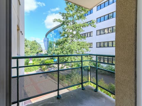 Séjours & Affaires Pantin Charles de Gaulle, Exterior