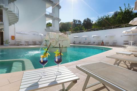 Atlantic Palace Hotel, Outdoor pool